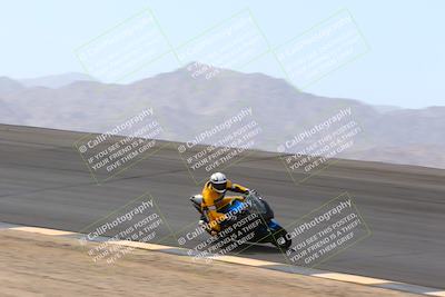 media/Apr-10-2022-SoCal Trackdays (Sun) [[f104b12566]]/Bowl (11am)/